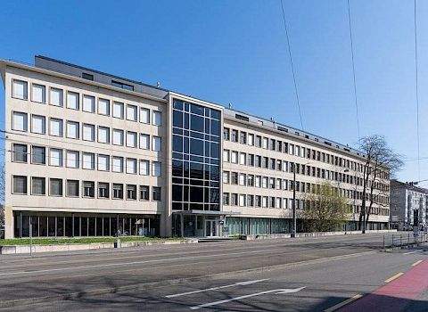 Novartis Pharma AG